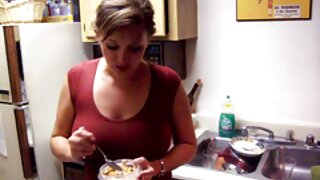 Videoposnetek Milf Fitness (Jewels Jade) - 2022-03-01 00:42:51